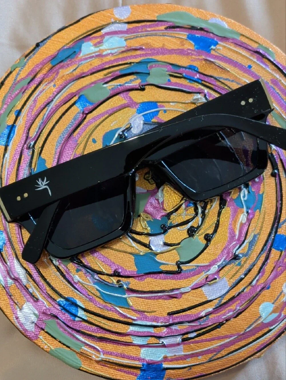 Classic Black Women's Rectangular Sunglasses - Sleek Chic Shades